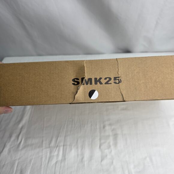 M-VAVE 25 Key USB MIDI Keyboard Controller W 8 Backlit Drum Pads Wireless - Picture 16 of 16